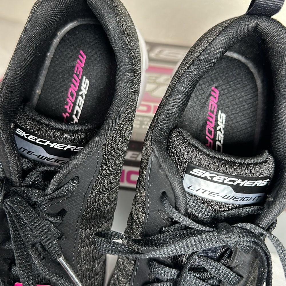 SKECHER SPORT Memory Foam Women’s Size 7 Brand New - Picture 7 of 8